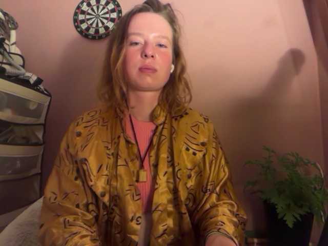 BettyLovely live webcam show