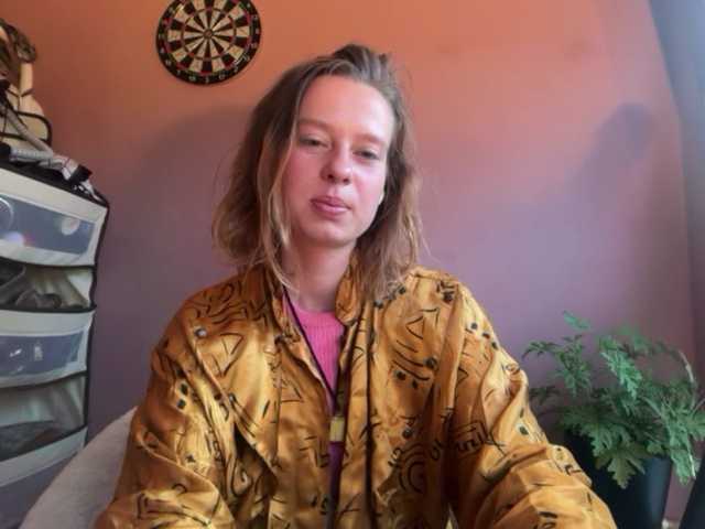 BettyLovely live webcam show