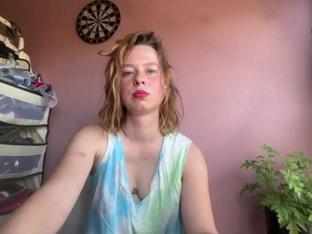 BettyLovely live webcam show