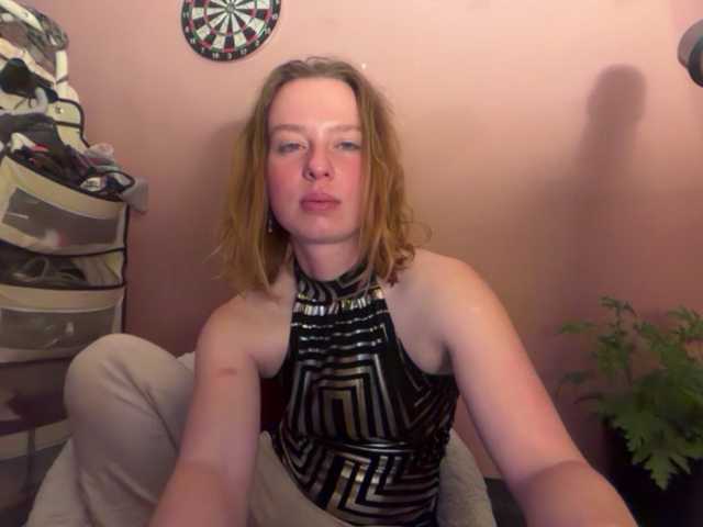 BettyLovely live webcam show