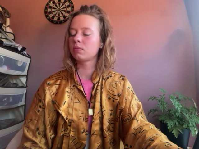 BettyLovely live webcam show