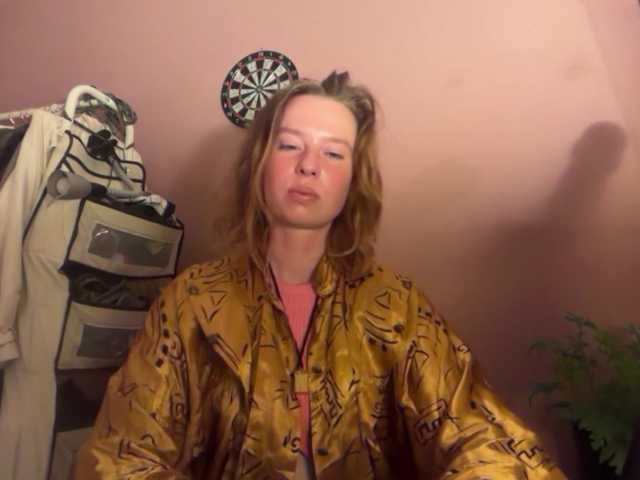 BettyLovely live webcam show