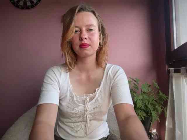 BettyLovely webcam