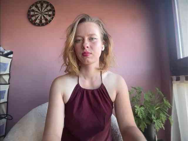 BettyLovely webcam