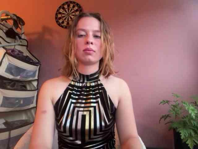BettyLovely webcam