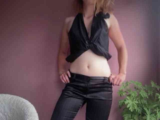 BettyLovely webcam