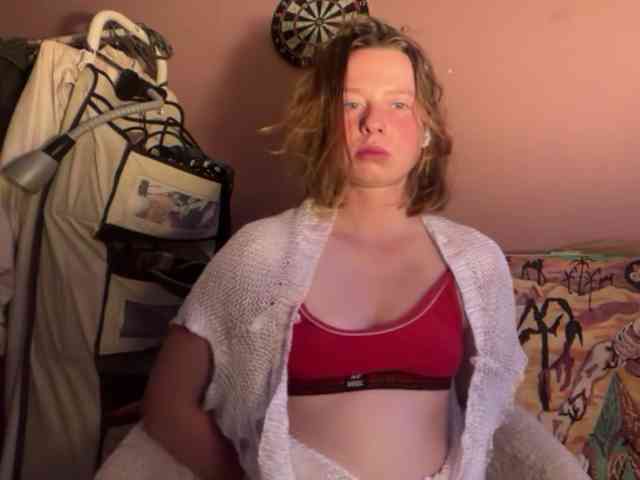 BettyLovely webcam