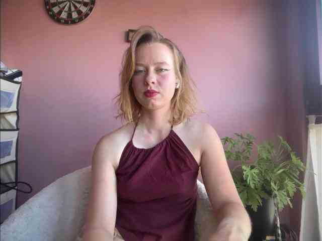 BettyLovely webcam