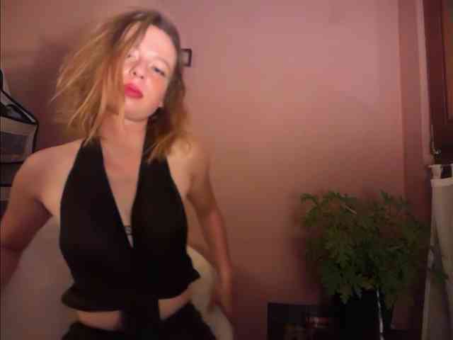 BettyLovely webcam