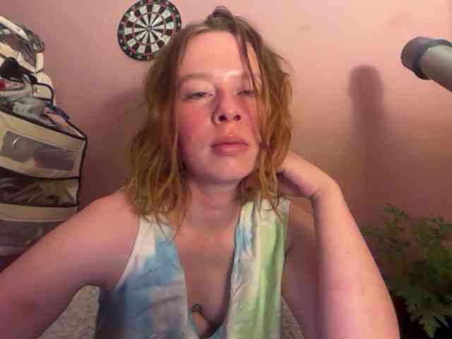 BettyLovely cam