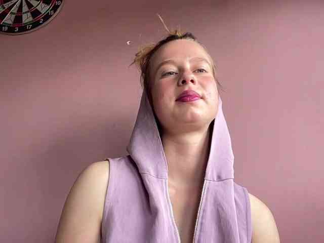 BettyLovely webcam