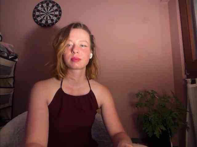 BettyLovely webcam