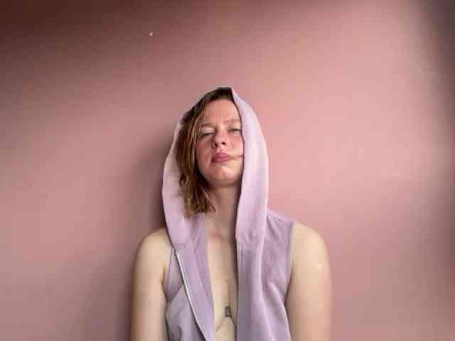BettyLovely webcam
