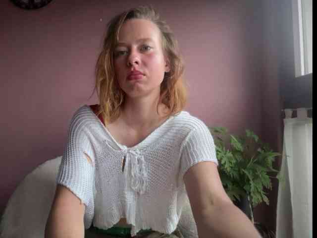 BettyLovely webcam