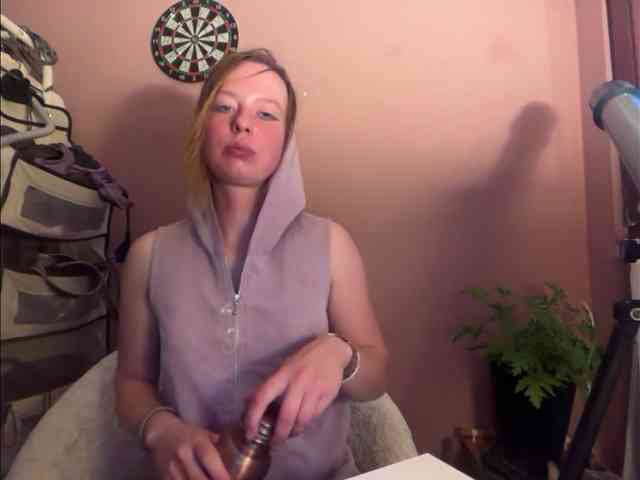 BettyLovely webcam