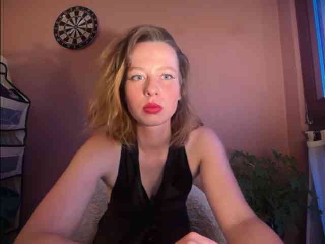 BettyLovely webcam