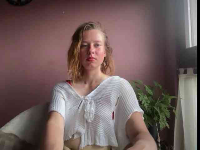 BettyLovely webcam