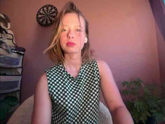 BettyLovely webcam