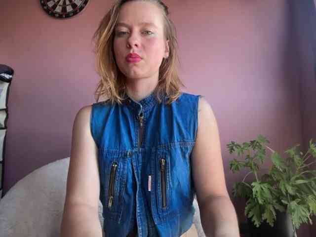 BettyLovely webcam