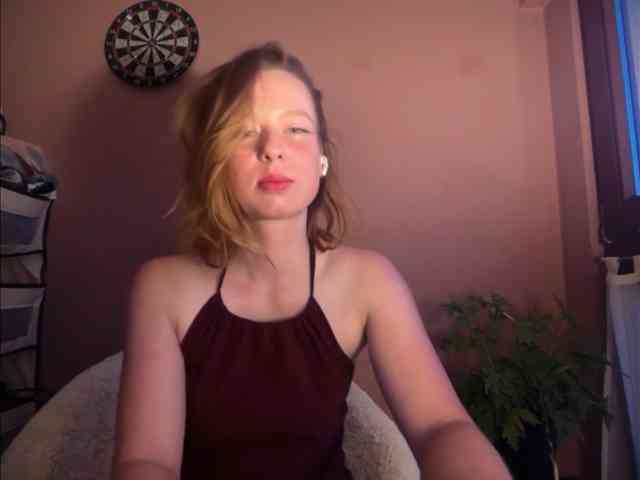 BettyLovely webcam