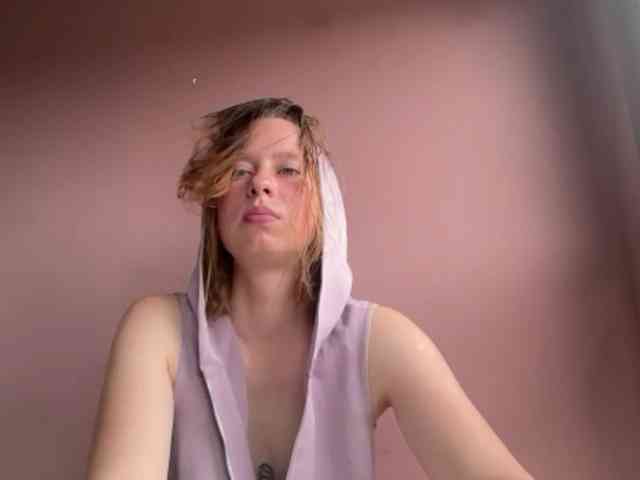 BettyLovely webcam