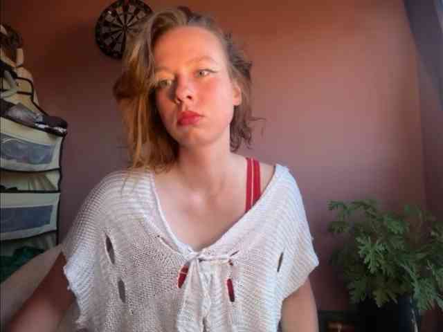 BettyLovely webcam