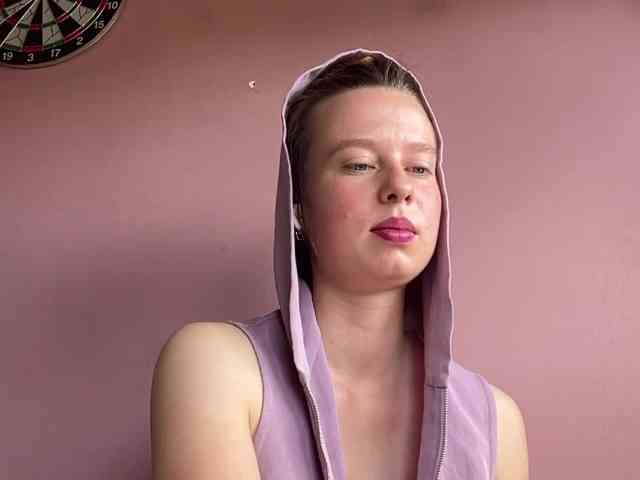 BettyLovely webcam