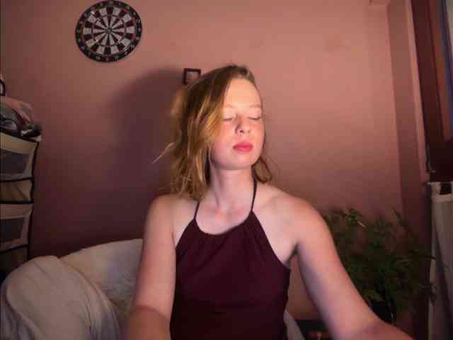 BettyLovely webcam