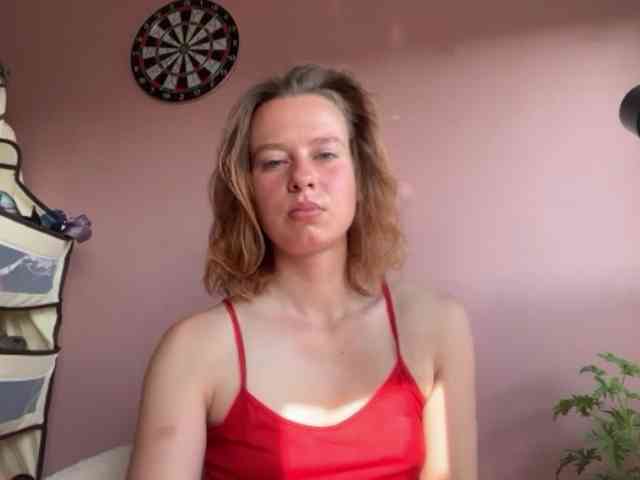 BettyLovely webcam