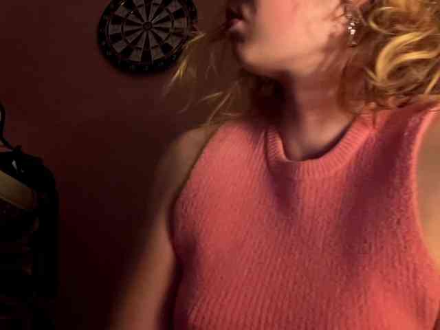 BettyLovely webcam