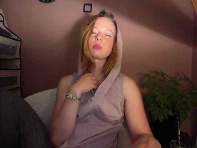 BettyLovely webcam