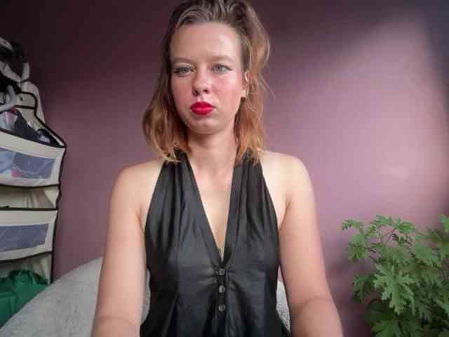 BettyLovely webcam