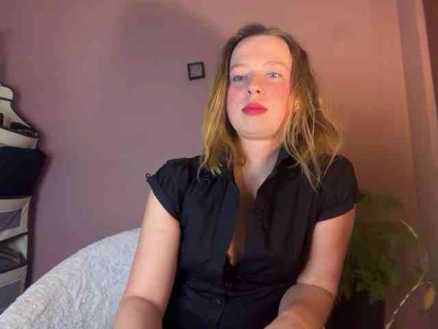 BettyLovely webcam