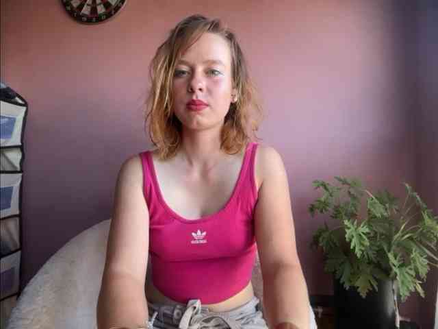 BettyLovely webcam