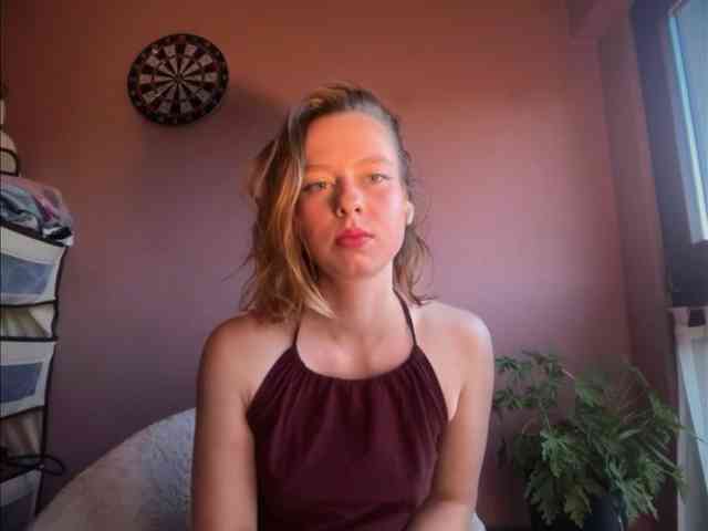 BettyLovely webcam