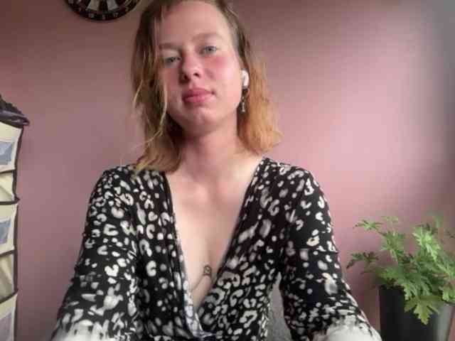 BettyLovely BettyLovely
