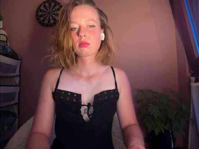 BettyLovely webcam