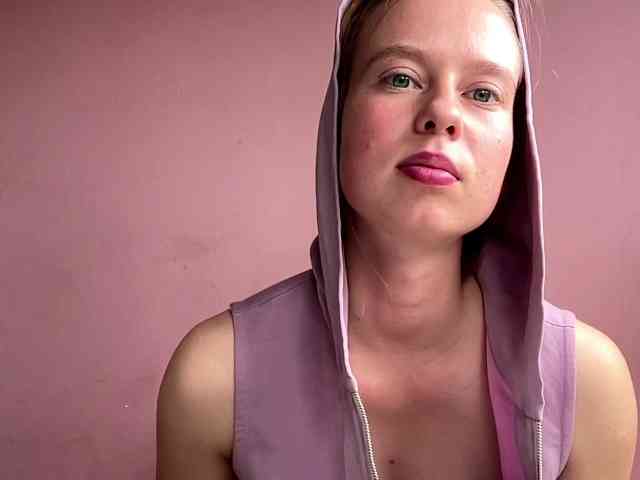 BettyLovely webcam