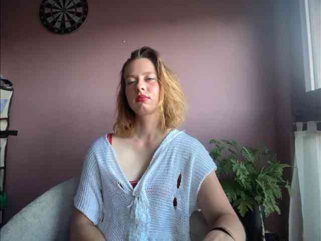 BettyLovely BettyLovely