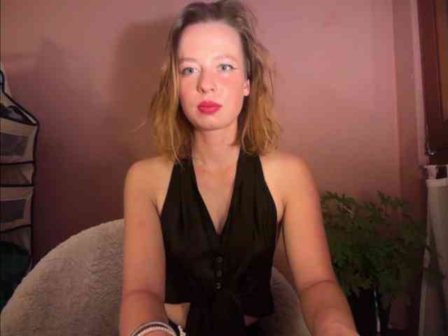 BettyLovely webcam