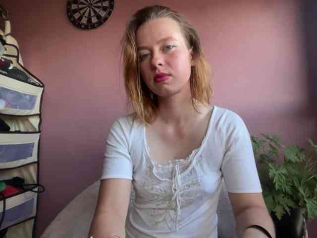 BettyLovely webcam