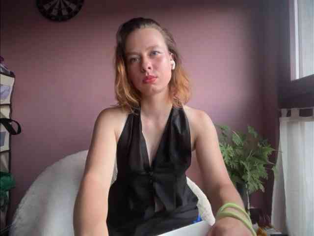 BettyLovely webcam