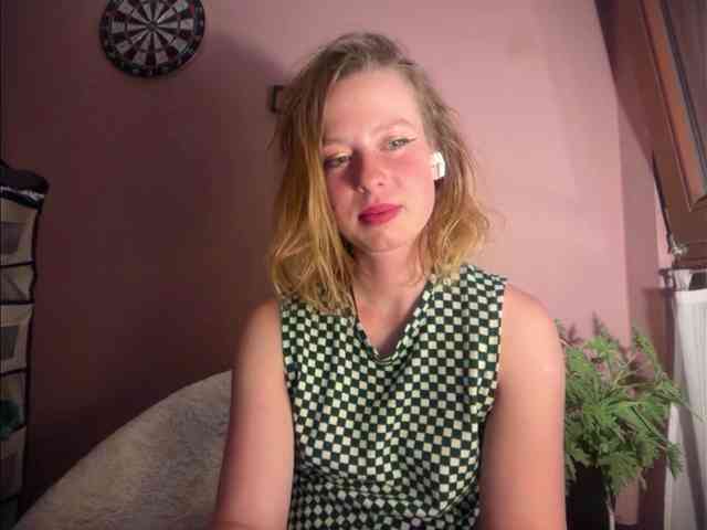 BettyLovely webcam