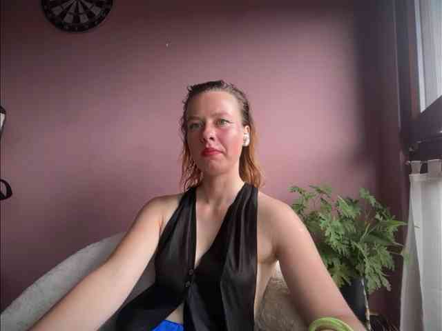 BettyLovely webcam