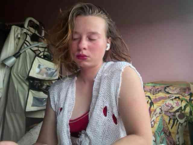 BettyLovely webcam