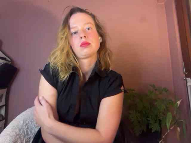 BettyLovely webcam