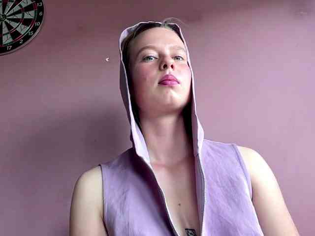 BettyLovely webcam