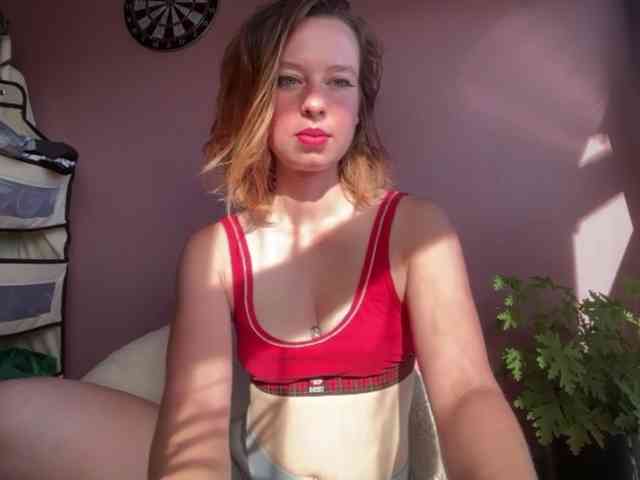 BettyLovely webcam
