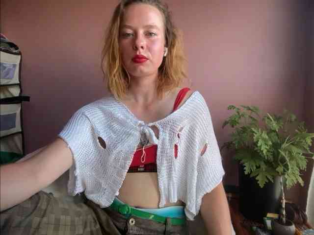 BettyLovely BettyLovely