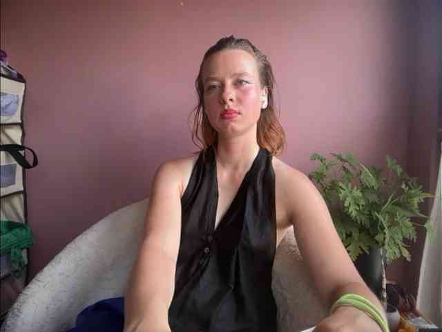 BettyLovely webcam
